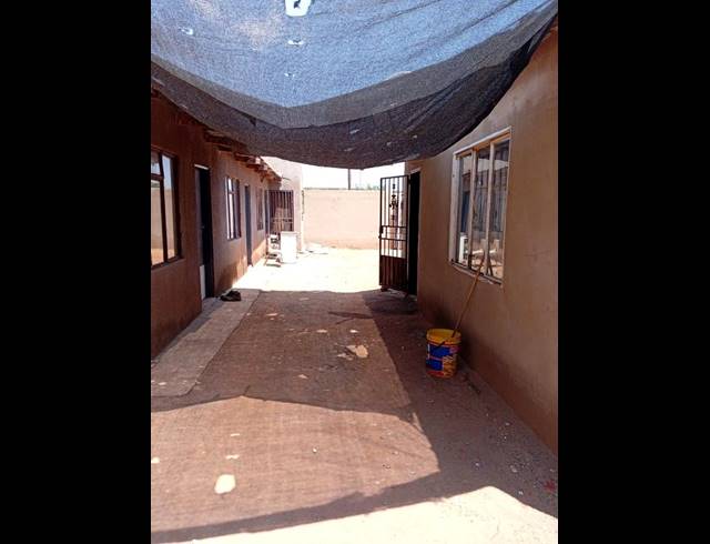 0 BEDROOM HOUSE FOR SALE IN ROODEKOP